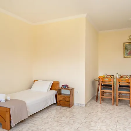 Daire Kallithea & Apts