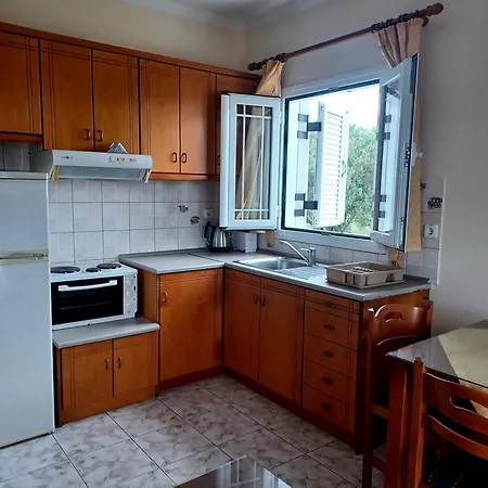شقة Kallithea & Apts Lakíthra